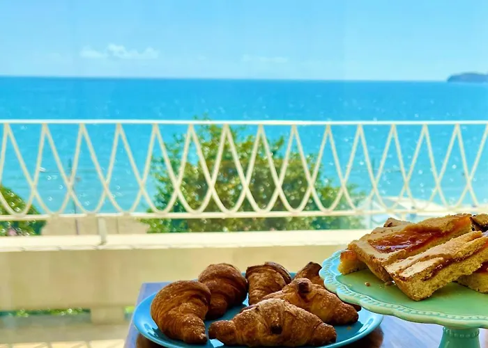 Magnolia Bed & Breakfast 3*