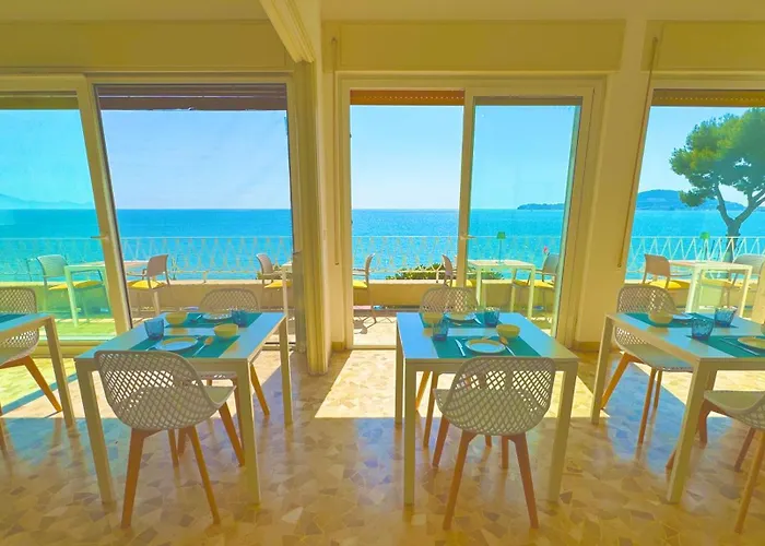Magnolia 3* Formia